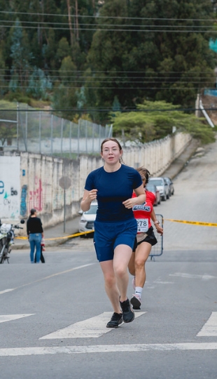 Carrera 5K Pasos Solidarios 2025