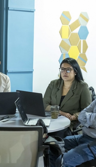 Hackaton académico para la elaboración de recursos educativos