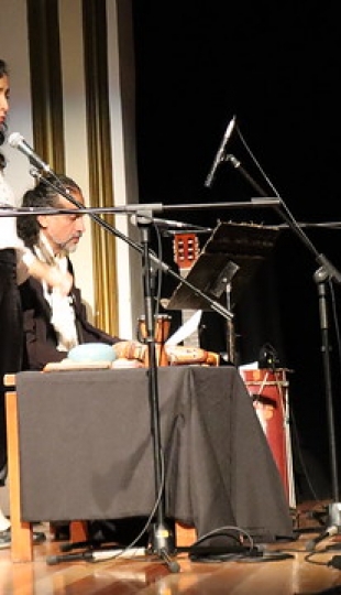 Carrera de Comunicación presentó la obra de teatro "Espejos" Carrera de Comunicación presentó la obra de teatro "Espejos"