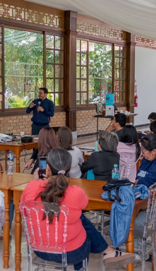 Convivencia | Docentes de Materias de Formación Humanística y Espiritual
