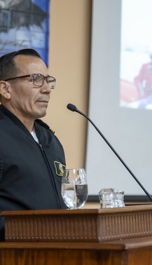 INOCAR socializó en la UTPL las convocatorias I+D+i y ACD 2026 de la XXX Expedición Antártica Ecuatoriana