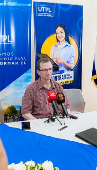 Agenda Rector UTPL en provincias Amazónicas