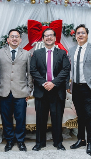 Cenas Navideñas UTPL 2025