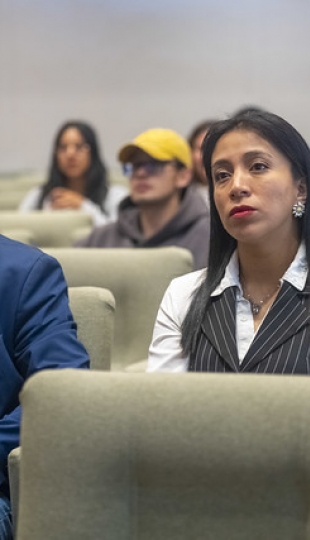 Presentación de la revista digital Política y Políticas, Volumen IV