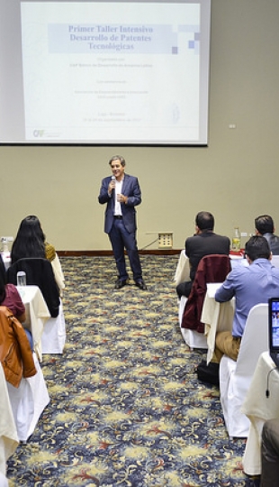 Primer taller intensivo para el desarrollo de patentes Primer taller intensivo para el desarrollo de patentes