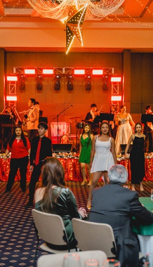 Cenas Navideñas UTPL 2025