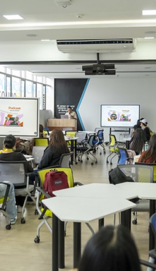 Comprendiendo el trastorno: en el lugar de una persona con psicopatología. Un Reto de innovación Comprendiendo el trastorno: en el lugar de una persona con psicopatología. Un Reto de innovación