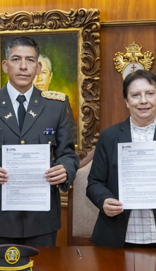 Firma de convenios específicos de cooperación interinstitucional entre la UTPL, la Federación Nacional de Corredores de Bienes Raíces y la Unidad Educativa Fiscomisional de Fuerzas Armadas “Colegio Militar n.º 5 Tcrn. Lauro Guerrero”. Firma de convenios específicos de cooperación interinstitucional entre la UTPL, la Federación Nacional de Corredores de Bienes Raíces y la Unidad Educativa Fiscomisional de Fuerzas Armadas “Colegio Militar n.º 5 Tcrn. Lauro Guerrero”.
