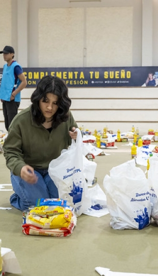 Navidad UTPL 2025 | Banco de Alimentos Navidad UTPL 2025 | Banco de Alimentos