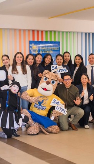 54 años UTPL