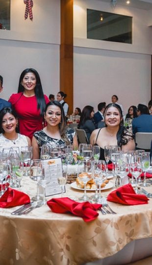 Cenas Navideñas UTPL 2025