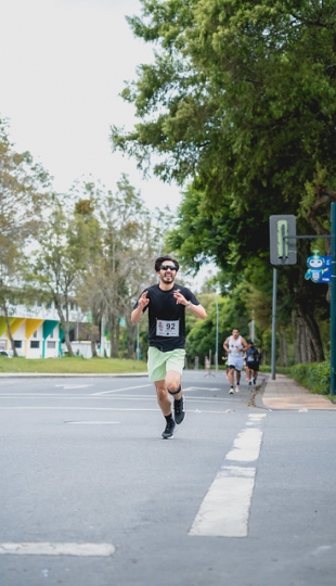 Carrera 5K Pasos Solidarios 2025