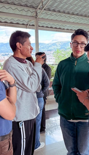 Retiro Espiritual Motus Christi para Jóvenes Retiro Espiritual Motus Christi para Jóvenes
