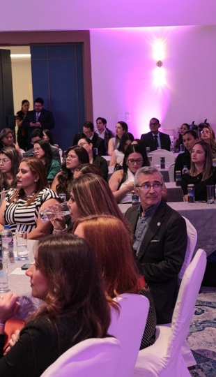 UTPL ratificada como la mejor marca empleadora del Sector Educación del país