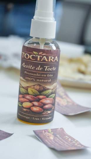 De la tradición a la bioeconomía: Propuesta para bioemprendimientos sostenibles basados en productos no maderables del Tundo.