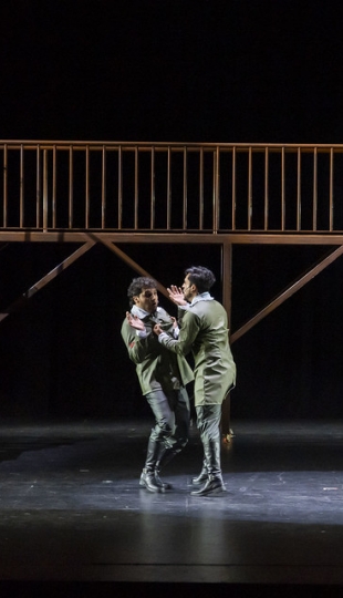 La Compañía de Teatro UTPL conmemoró sus 20 años de trayectoria artística con el estreno de la obra Otelo
