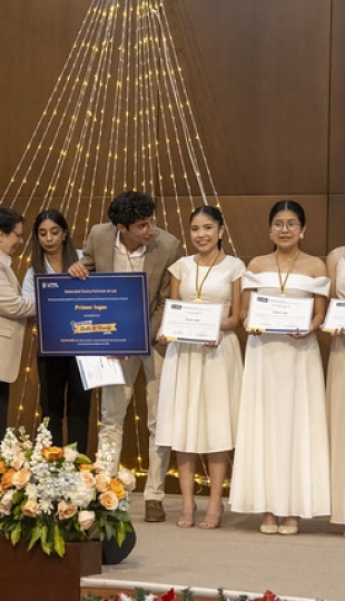 I Festival de Villancicos en inglés "Bells & Voices"