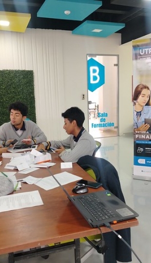Talleres Académicos de las carreras de Alimentos, Biología y Finanzas Talleres Académicos de las carreras de Alimentos, Biología y Finanzas