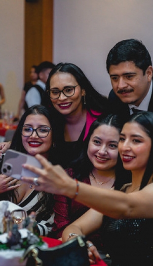 Cenas de navideñas UTPL 2025