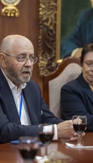 La Universidad Técnica Particular de Loja (UTPL) y la y la Universidad del Caribe (Unicaribe) firmaron un convenio marco para fortalecer la cooperación académica e intercultural La Universidad Técnica Particular de Loja (UTPL) y la y la Universidad del Caribe (Unicaribe) firmaron un convenio marco para fortalecer la cooperación académica e intercultural