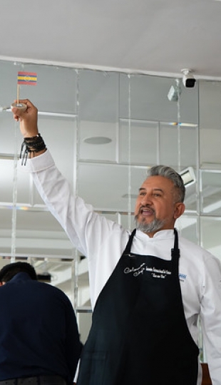 Aldea Global Gastronómica: Innovación en Equipos e Instalaciones de Restauración con el Mgtr. Fabián de Jesús Castañeda Orozco, de la Universidad ECCI – Colombia