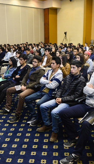 Jornada de presentación de los espacios de formación, integración, acompañamiento y servicios estudiantiles Jornada de presentación de los espacios de formación, integración, acompañamiento y servicios estudiantiles