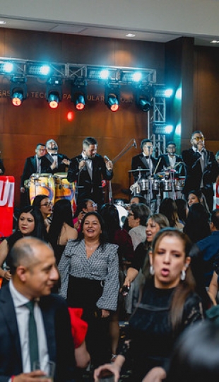 Cenas de navideñas UTPL 2025