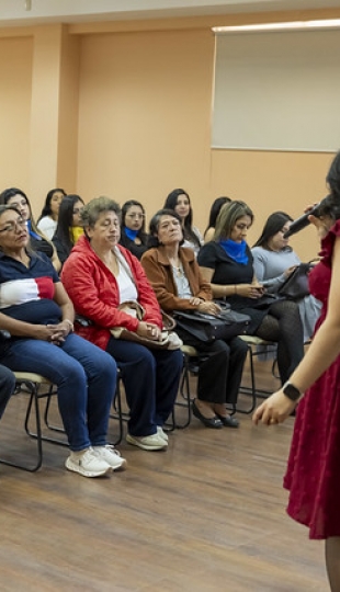 Taller "Cuidar con equilibrio: herramientas prácticas y emocionales para familiares y profesionales que cuidan a personas con discapacidad”