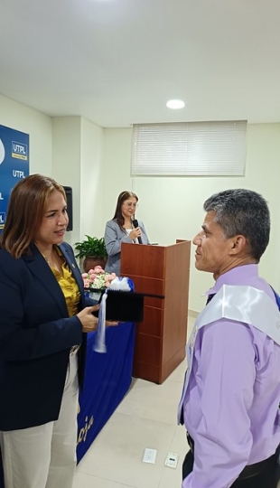 Incorporación de 23 nuevos profesionales en Santo Domingo Incorporación de 23 nuevos profesionales en Santo Domingo