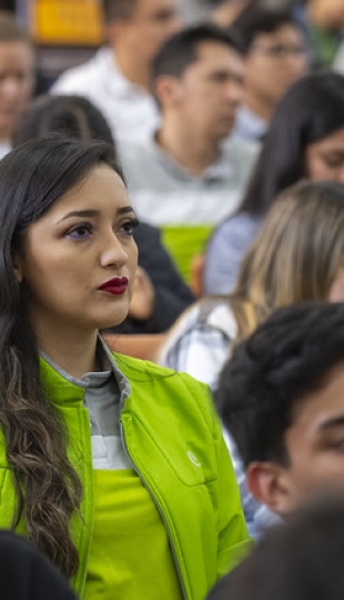 Conferencia Magistral “Del dato al impacto: la materia prima de la economía del siglo XXI”.