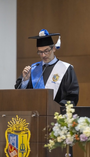 Misa y Sesión Solemne por 54 años UTPL