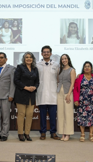 Ceremonia de imposición de mandiles a los estudiantes de 7mo ciclo de la carrera de Psicología Clínica