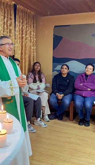 Retiro Espiritual Motus Christi para Jóvenes Retiro Espiritual Motus Christi para Jóvenes