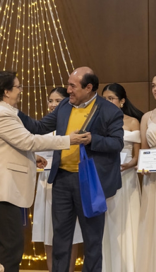 I Festival de Villancicos en inglés "Bells & Voices" I Festival de Villancicos en inglés "Bells & Voices"