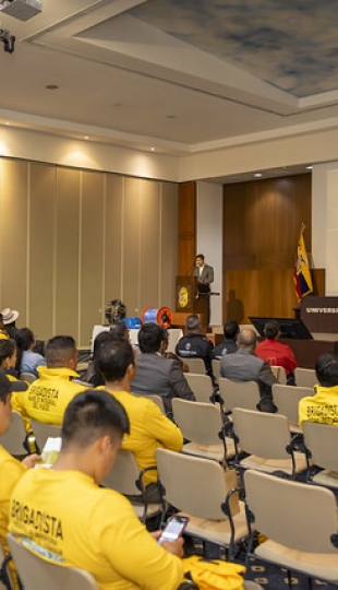 Donación de equipos para el combate de incendios forestales en la Reserva de Biosfera Podocarpus – El Cóndor