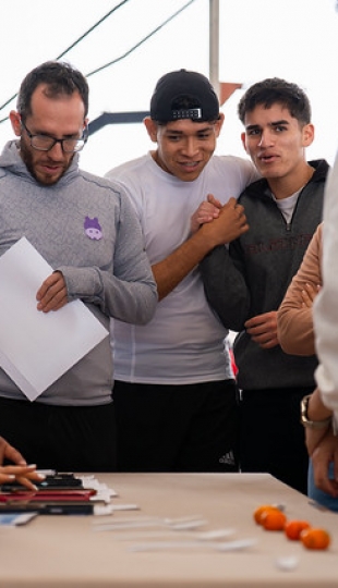 Desfile de Promociones y Ginkana – 25 Años de Medicina UTPL