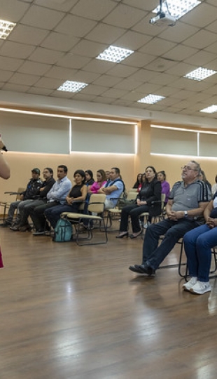 Taller "Cuidar con equilibrio: herramientas prácticas y emocionales para familiares y profesionales que cuidan a personas con discapacidad”