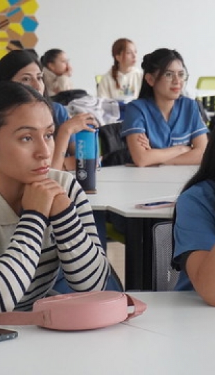 Creación de Contenido Informativo y Educativo sobre Suelo Pélvico mediante la plataforma de "TIK-TOK"  para la promoción de la conciencia y el bienestar FISIOPELVIS-DIGITAL