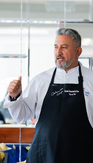 Aldea Global Gastronómica: Innovación en Equipos e Instalaciones de Restauración con el Mgtr. Fabián de Jesús Castañeda Orozco, de la Universidad ECCI – Colombia