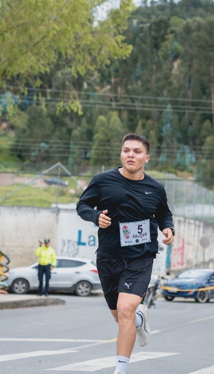 Carrera 5K Pasos Solidarios 2025
