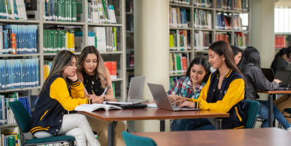 La Biblioteca UTPL impulsa el conocimiento, la educación y la cultura en Loja y Ecuador