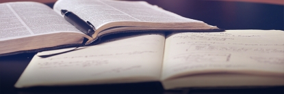 Graduados UTPL exponen sus libros