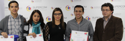 Premian-a-estudiantes-de-comunicacion-social