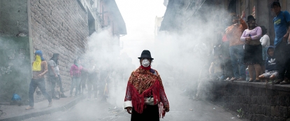 David Díaz Arcos autor de la fotografía emblemática de protestas en Ecuador por medidas económicas 2019 - Graduado UTPL de Comunicación