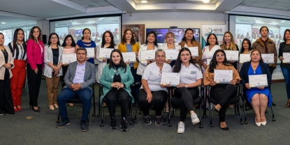 Proyecto de vinculación impulsa formación digital de mujeres emprendedoras