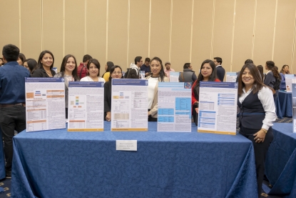 Estudiantes de la maestría en computación de la UTPL