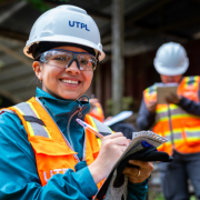Educación, vinculación y ciencia para el monitoreo participativo de la calidad del agua en la zona de la mina Fruta del Norte