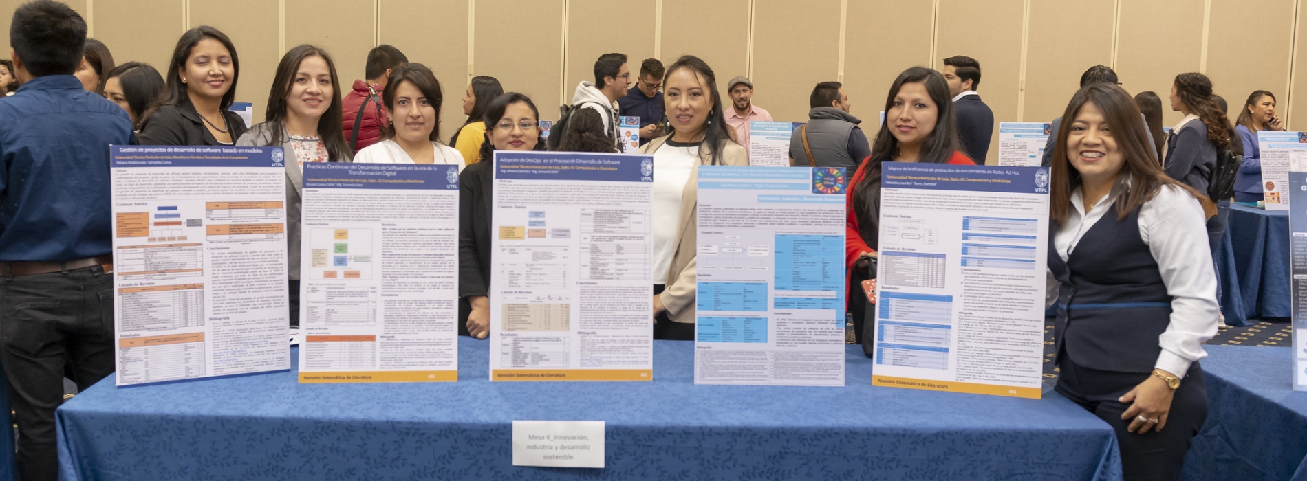 Estudiantes de la maestría en computación de la UTPL