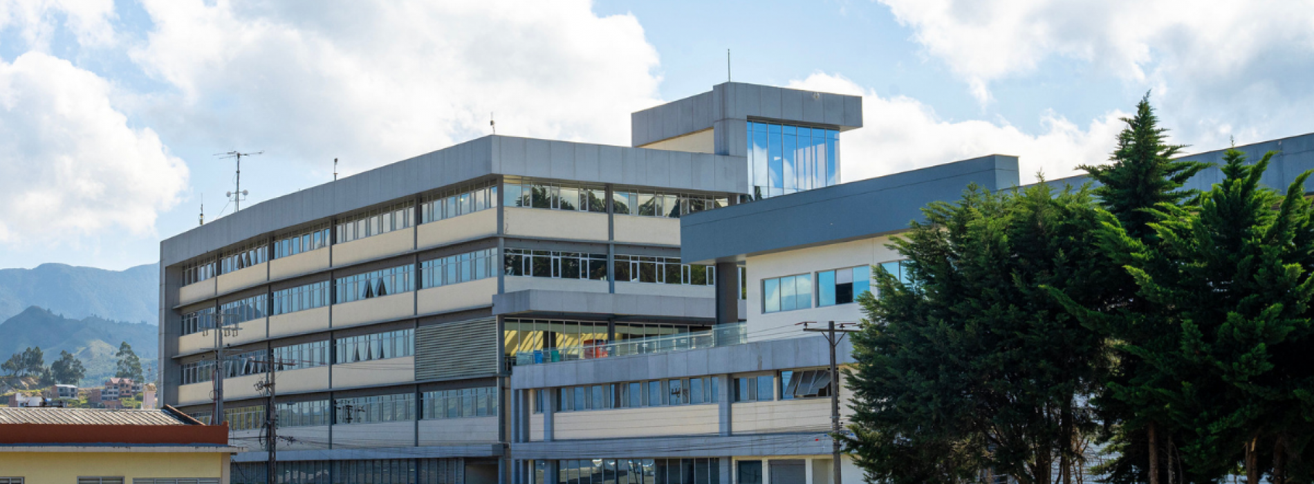 Universidad y empresa aliados estratégicos para fortalecer el sector productivo del Ecuador