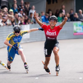 Estudiante de la UTPL María Arias es campeona en prueba de patinaje en campeonato internacional